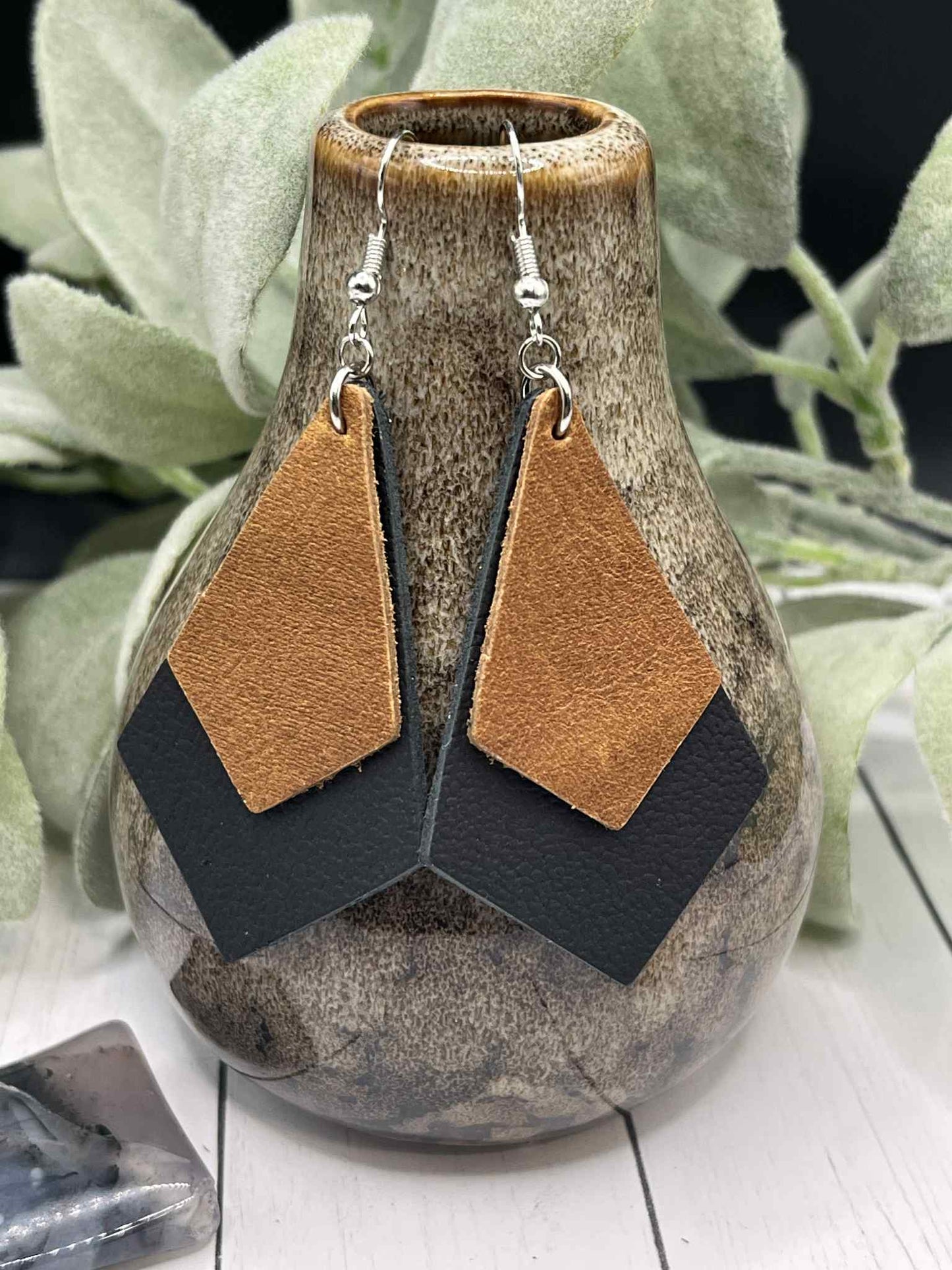 Black & Brown Leather Diamond (2.5”)