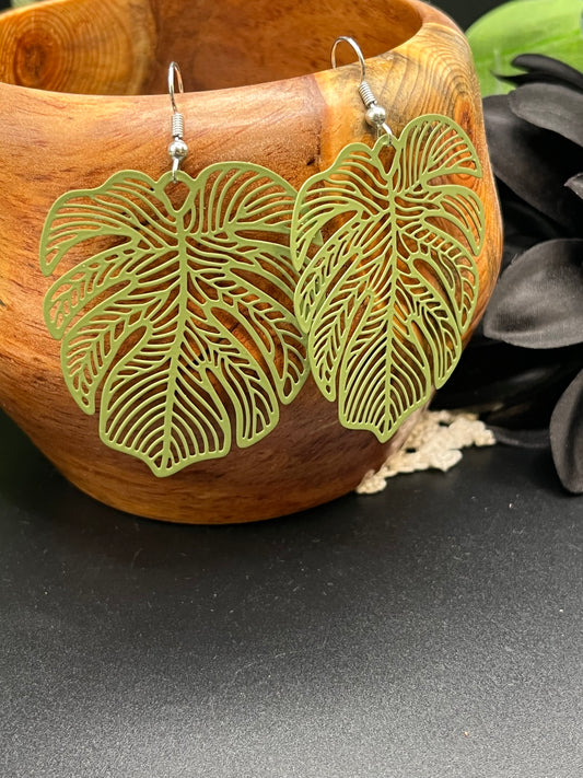 Light as a Leaf!