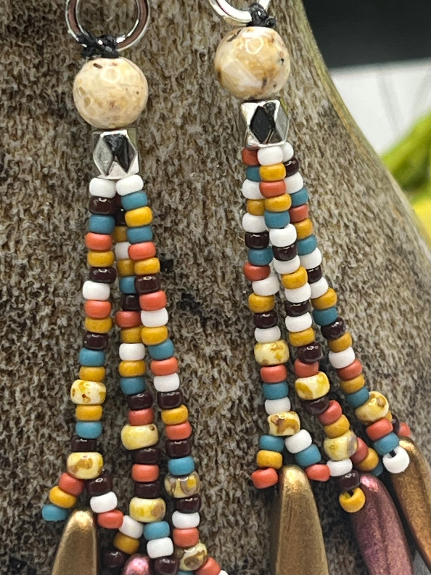 Multi Dagger Dangle